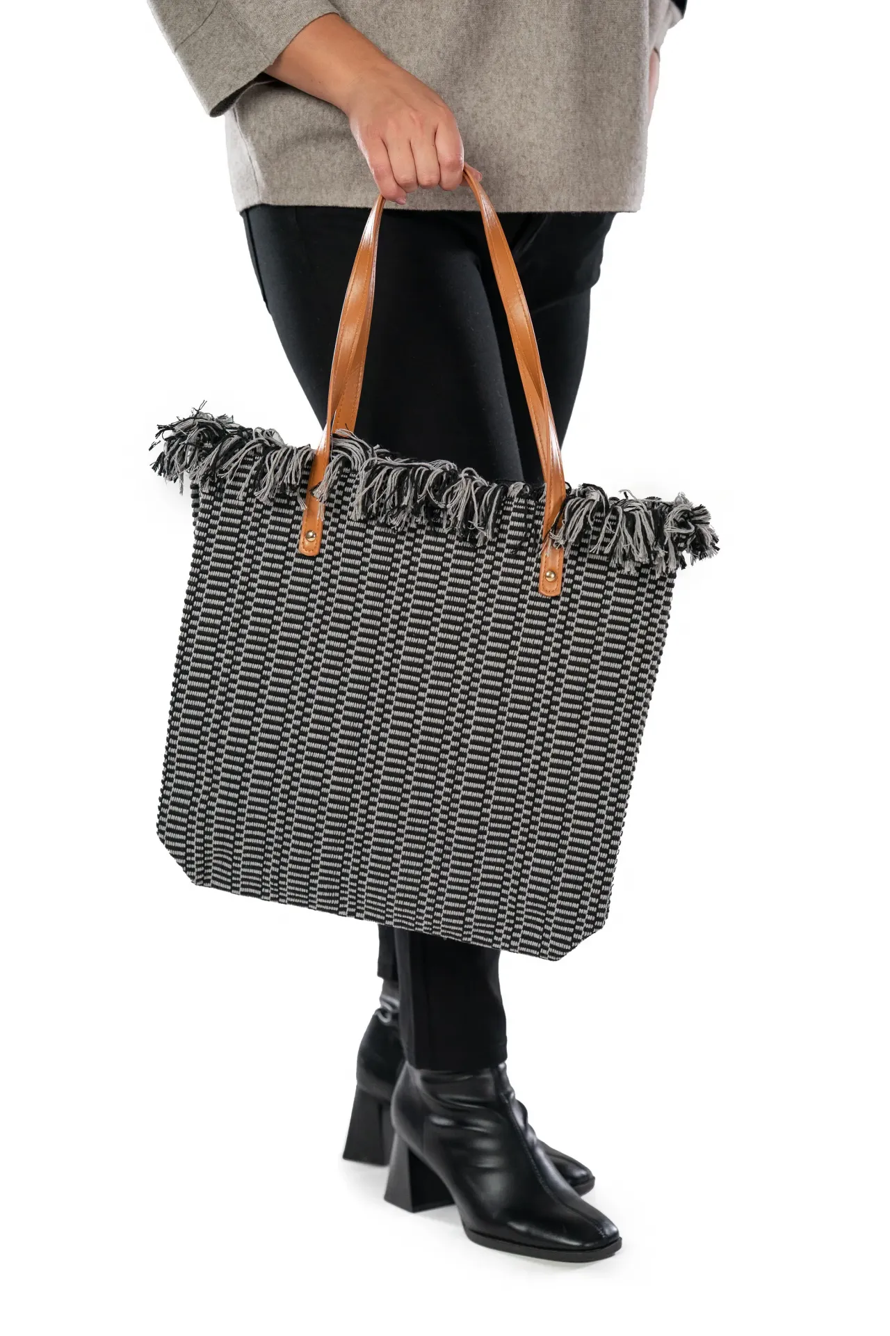 Dámska kabelka HESSA