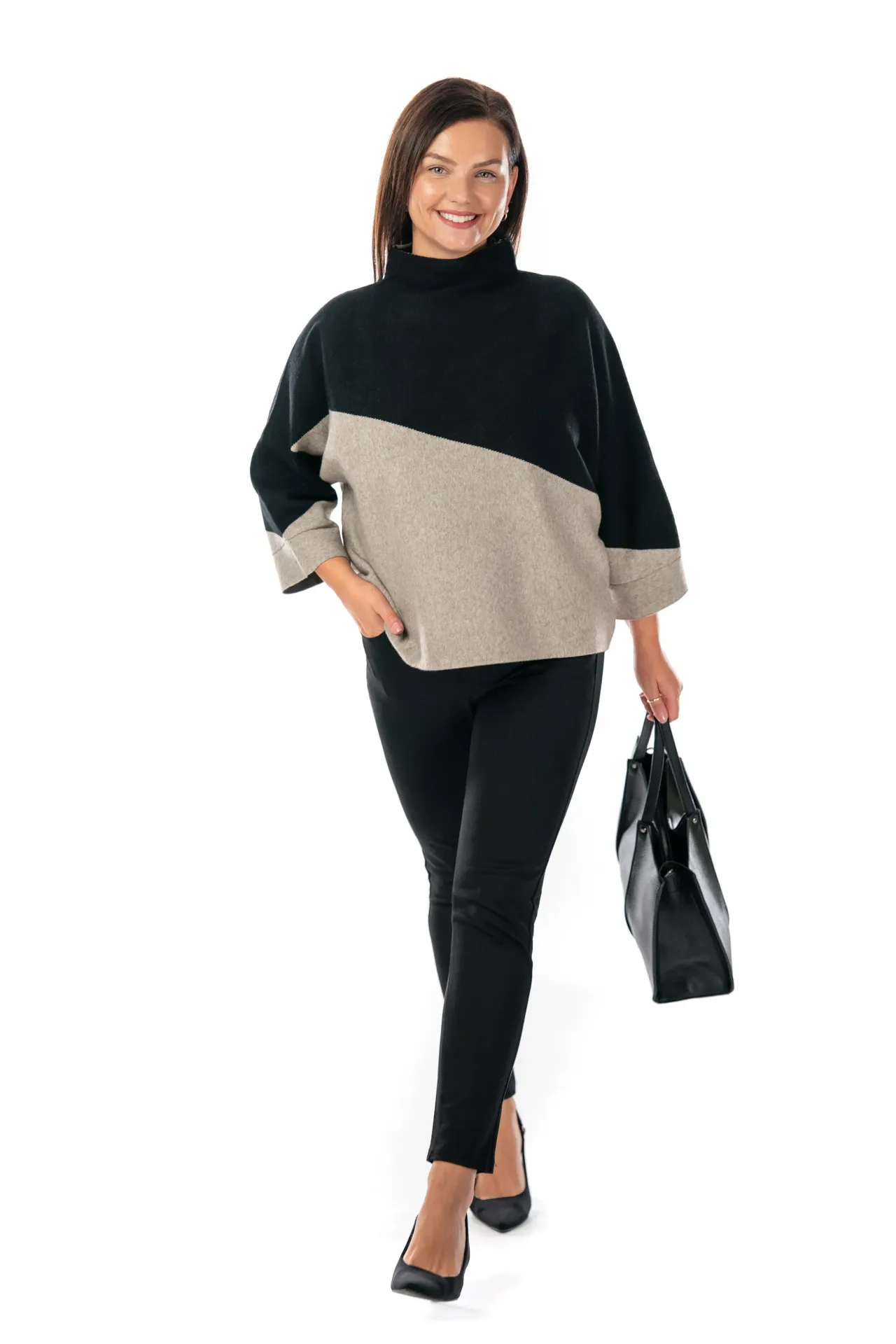 Dámsky svetrík YESSENIA