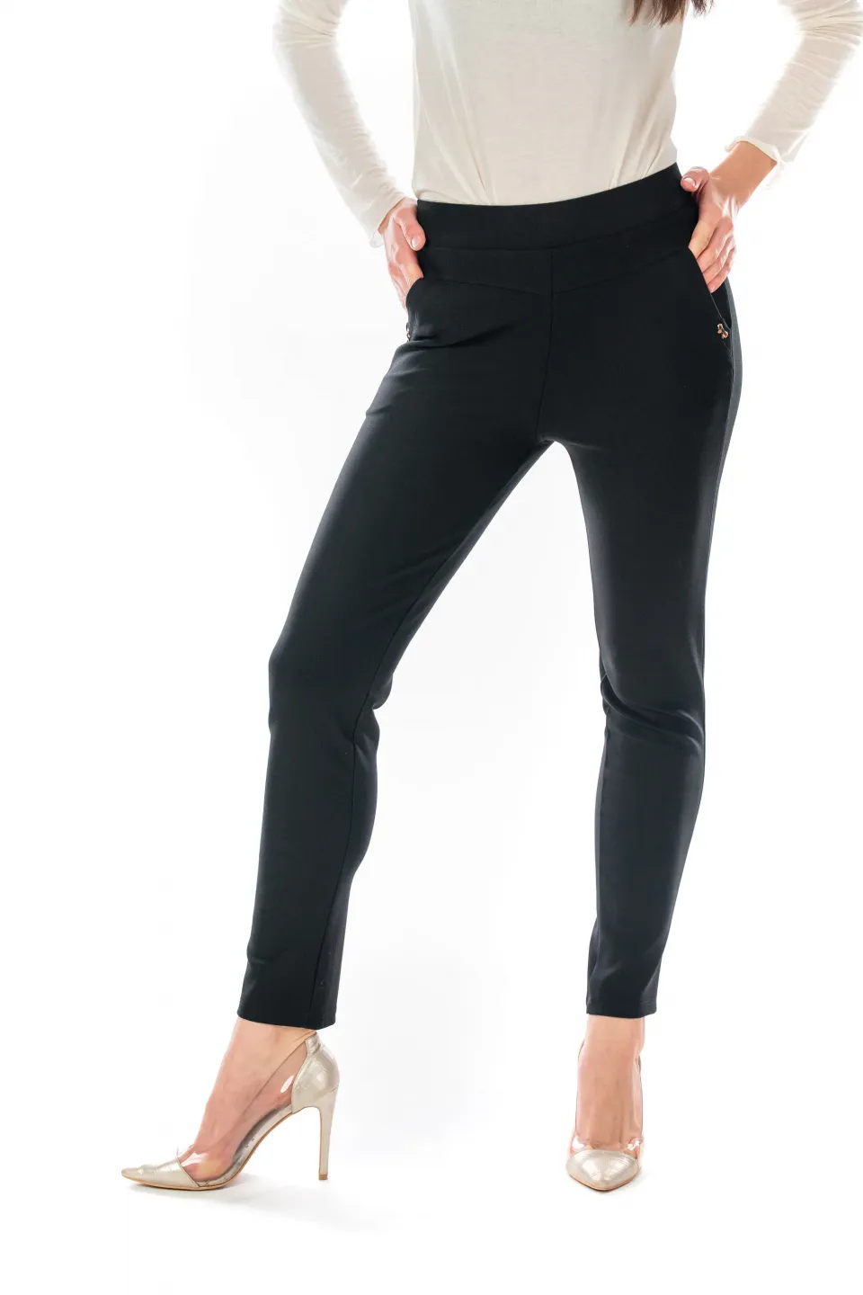 Nohavicové legíny POE