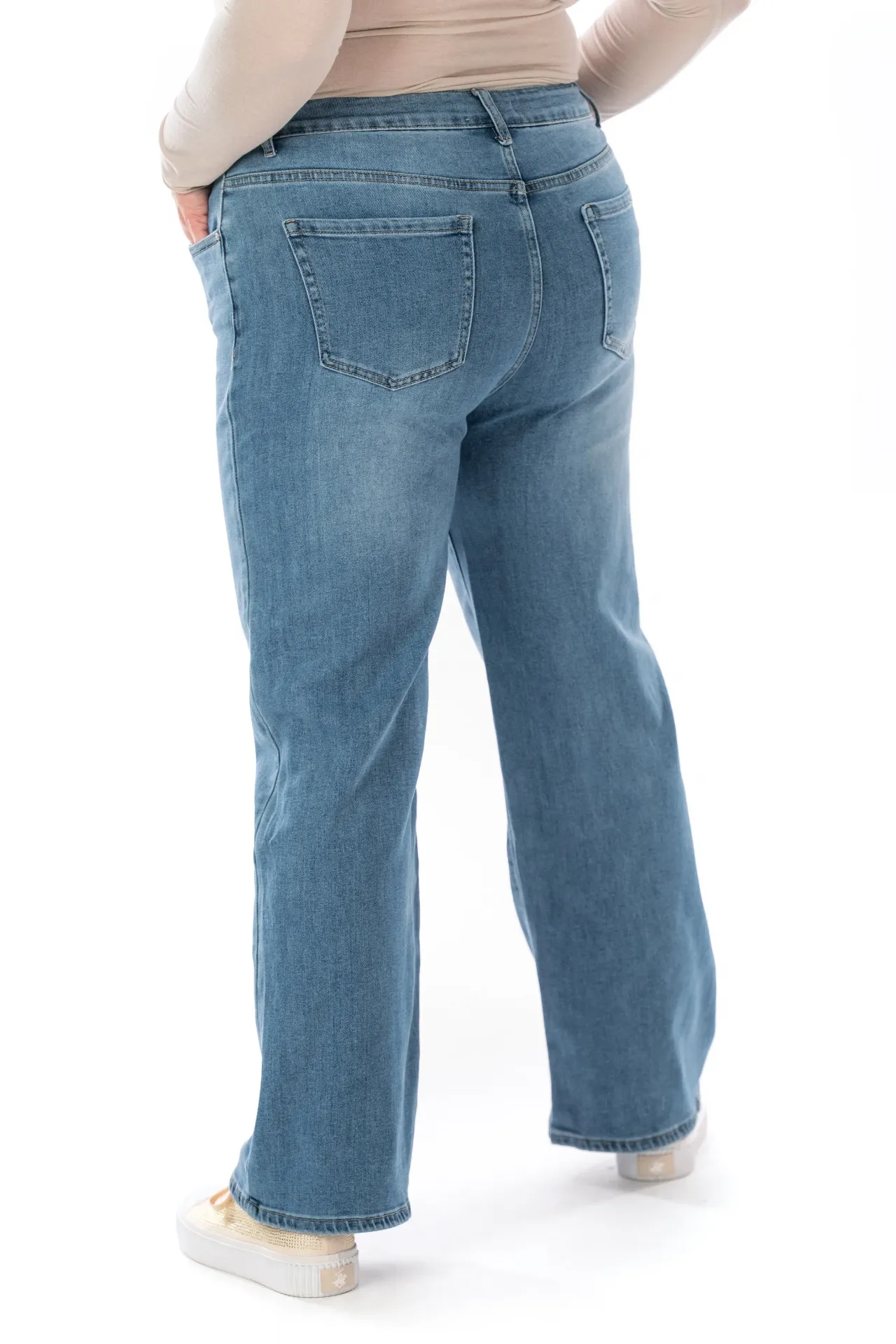 Dámske džínsy GABRIELA