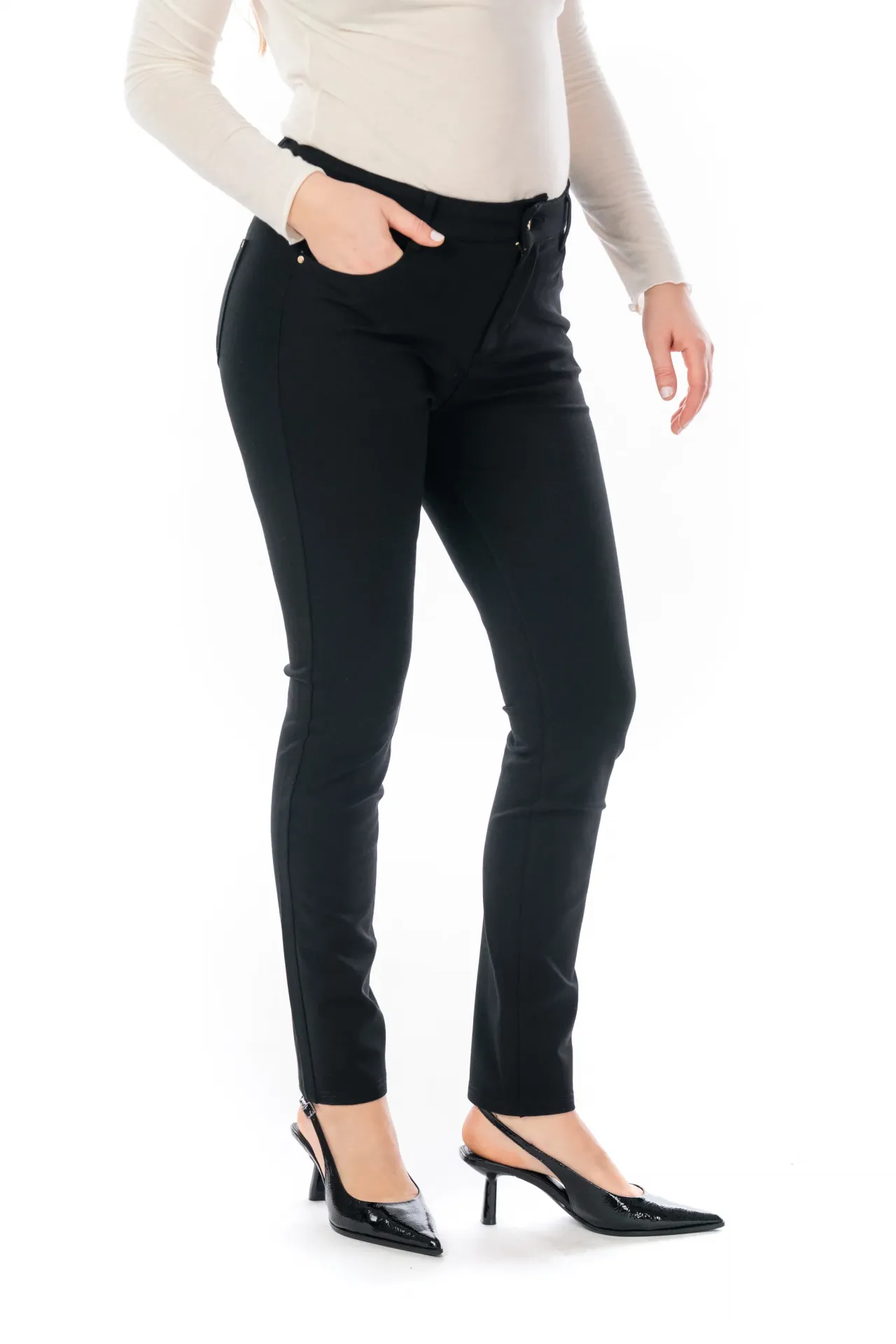 Dámske nohavice BASIC